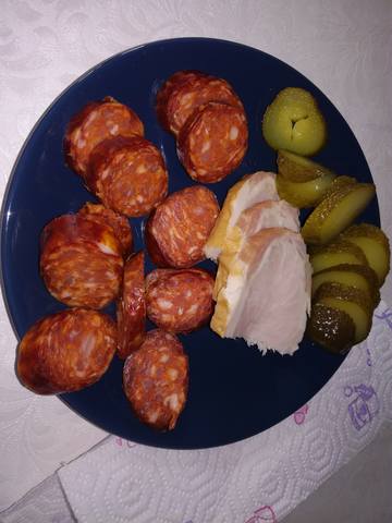 Колбасный цех на домашней кухне