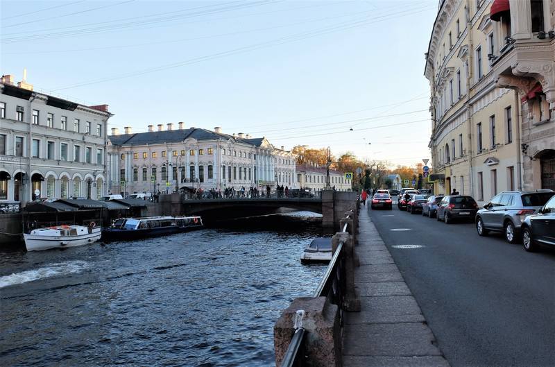 Прогулка по набережной Мойки Прогулка по набережной Мойки