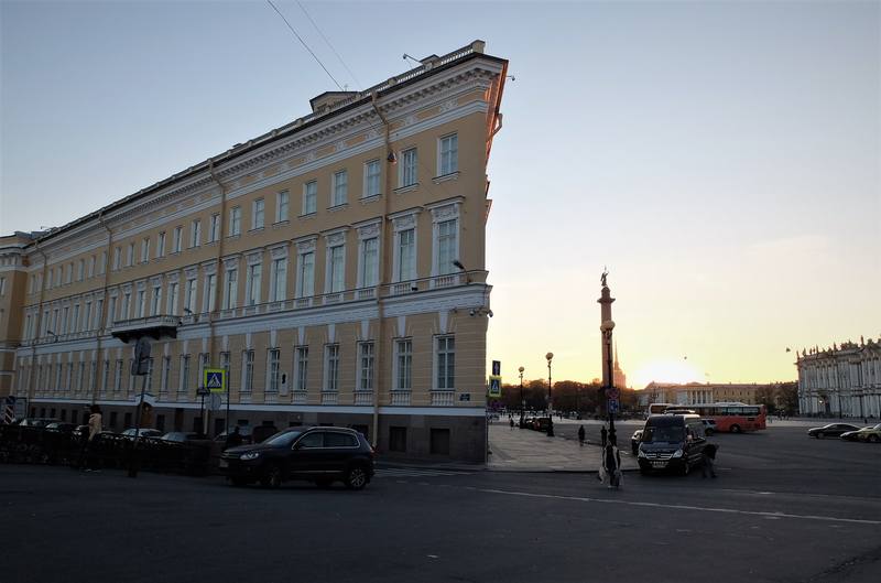 Прогулка по набережной Мойки Прогулка по набережной Мойки