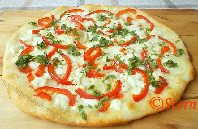 Пирог тонкий открытый "Пламенный" (Flammkuchen)