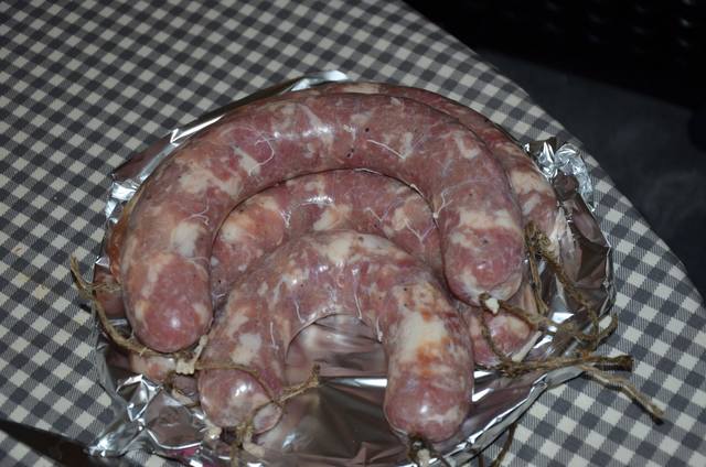 Колбасный цех на домашней кухне