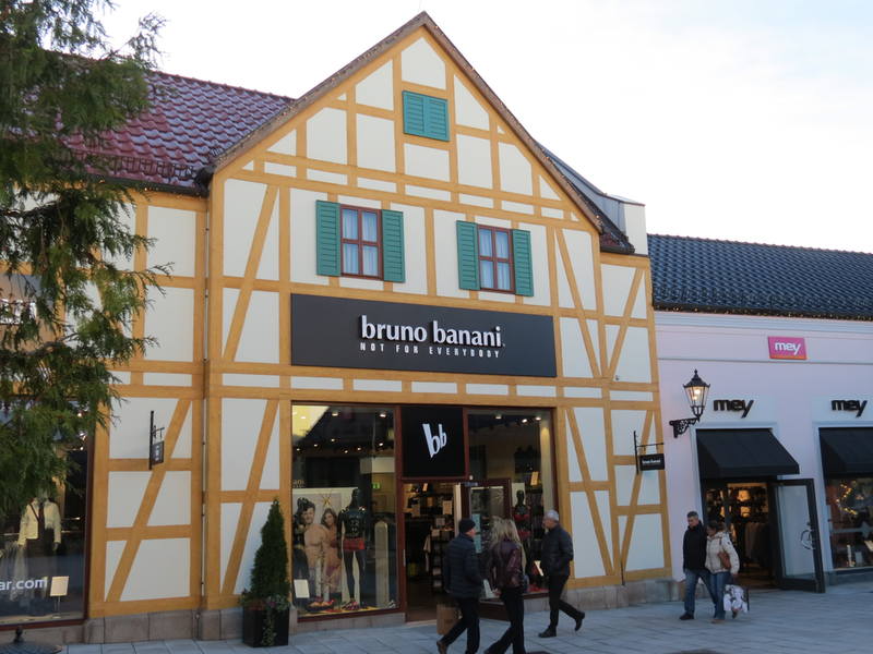 McArthurGlen McArthurGlen