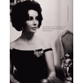 Elizabeth-Taylor-looking-glamorous-in-the-brooch-and-earrings-from-her-Bulgari-emerald-and-diamond-suite.-Via-Diamonds-in-the-Library.