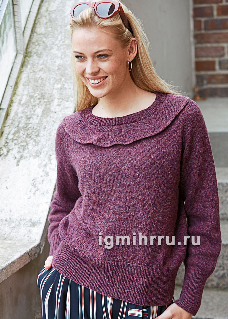 Бордовый шерстяной пуловер с воротником-воланом. Вязание спицами