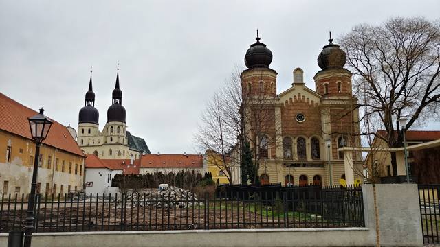 Рай пуст, все бухают в Братиславе. Или Алкогольное безмолвие