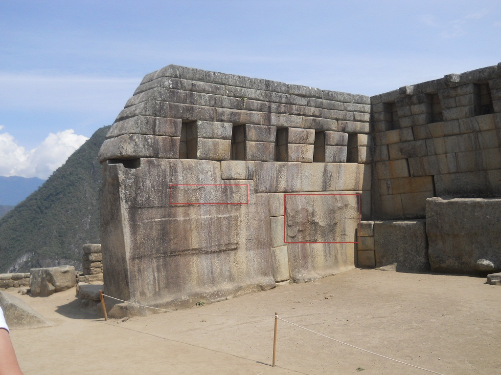 019-linke-mauer-innenansicht-in-der-sonne