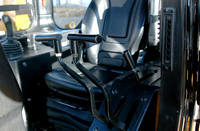 SD7N-INNER PICTURES OF CAB (2)