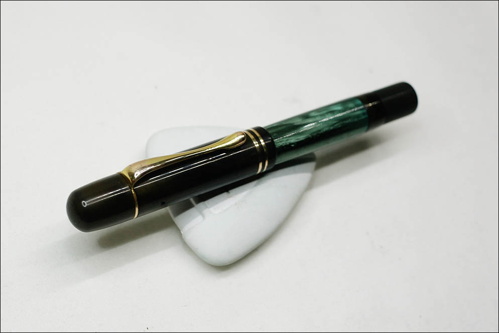 Pelikan 100 by Gunther Wagner