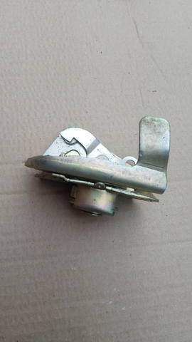 25348463_m.jpg