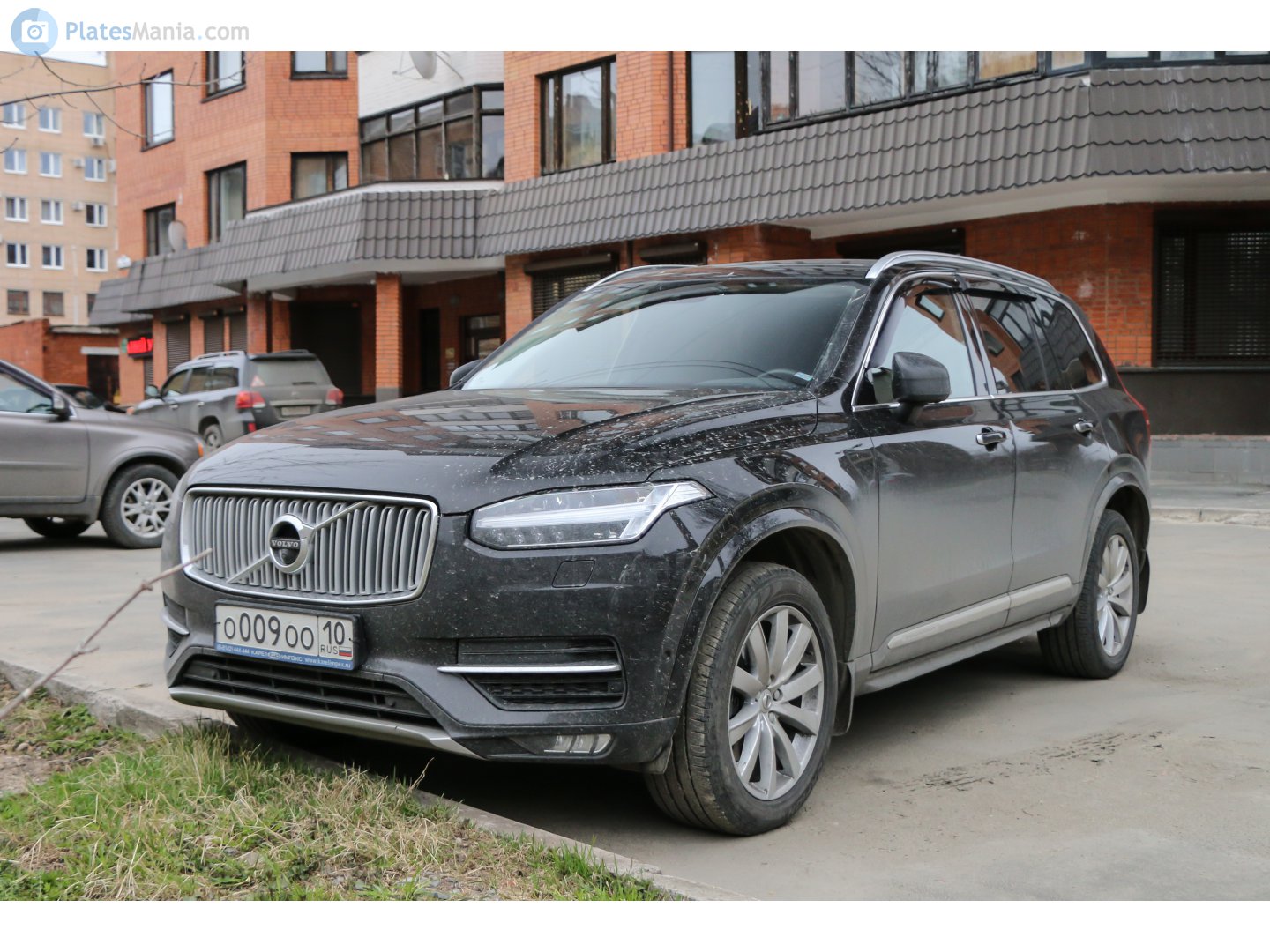 Кроссовер Volvo XC90 пережил скромное обновление — Авторевю