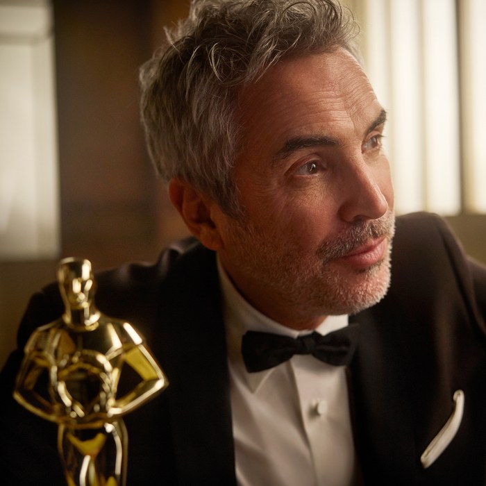 mark-seliger-oscar-portrait-studio-2019-Alfonso-Cuaron