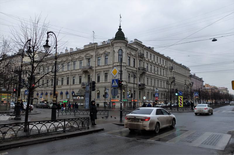 Прогулка у Чернышевской Прогулка у Чернышевской
