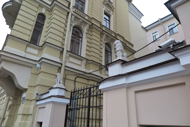 Прогулка у Чернышевской Прогулка у Чернышевской