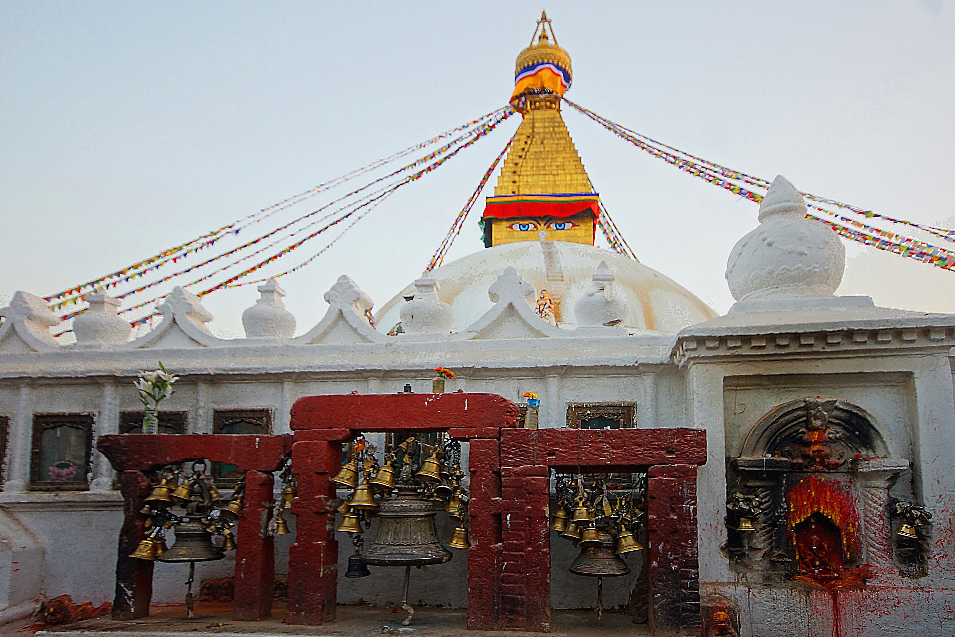 Ступа Чортен Чемо в тибетском р-не Катманду. Фото Морошкина В.В.