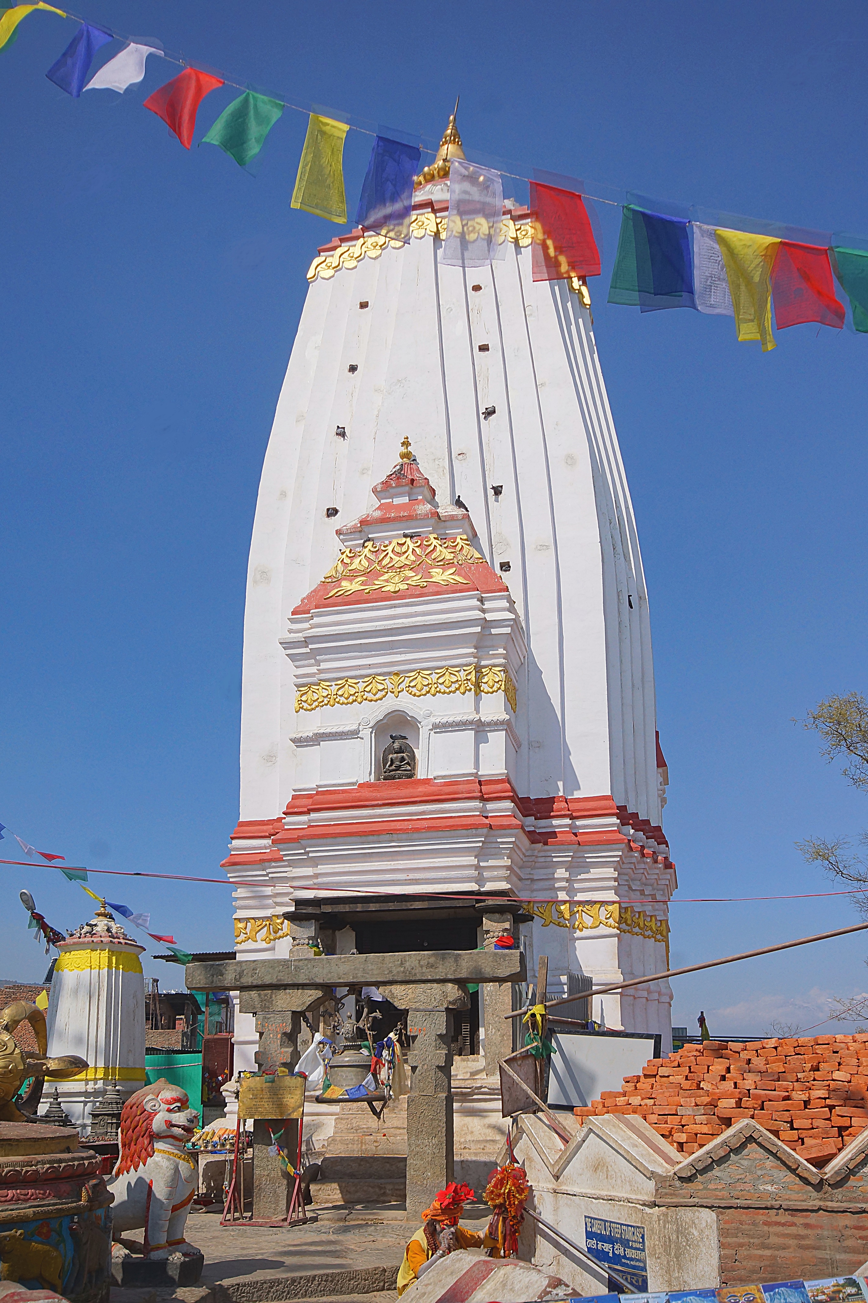 Индуистский храм комплекса ступы Сваямбхунат. Фото Морошкина В.В.
