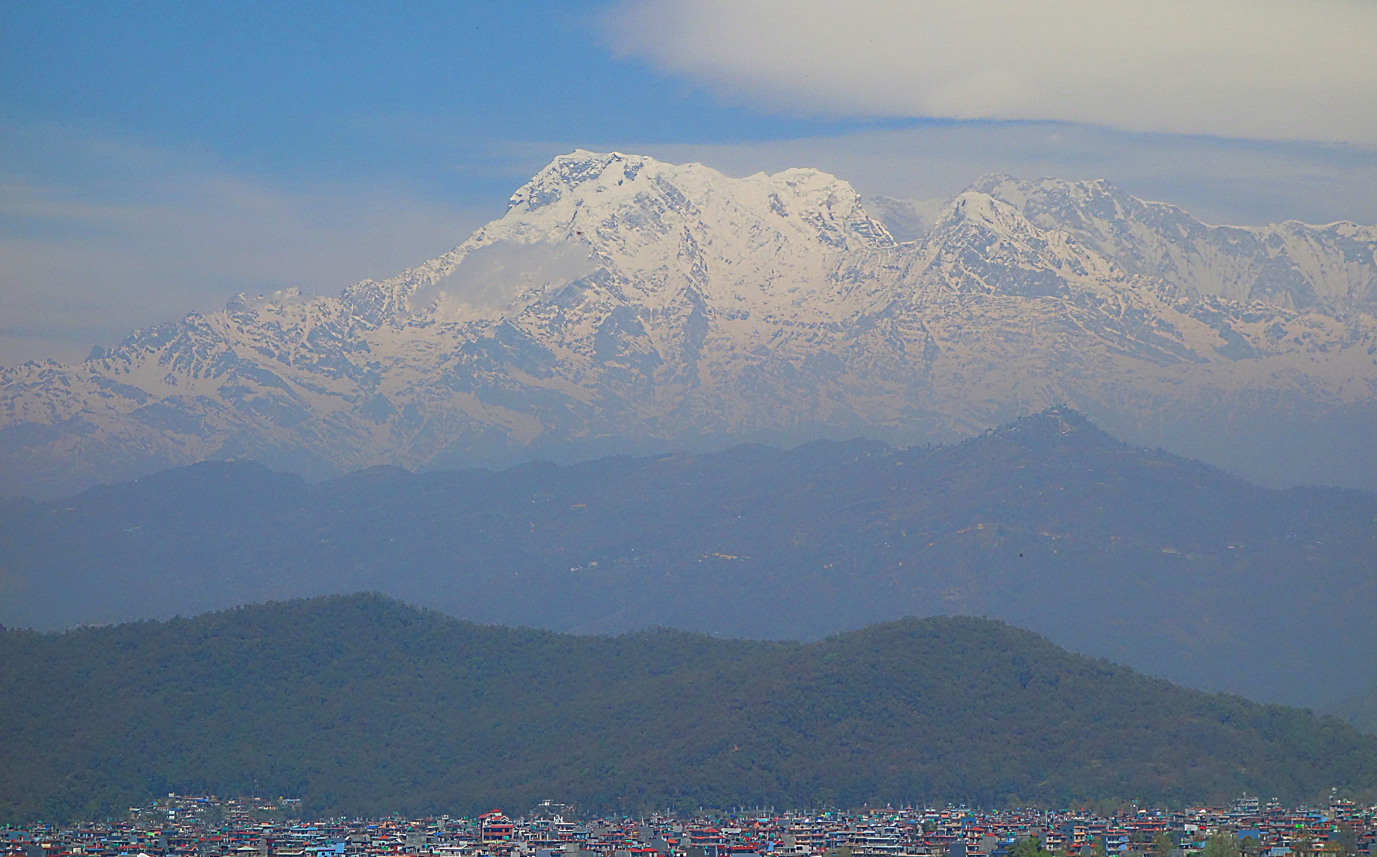 Часть массива Аннапурны - Нилгири Норт (7061 м). Фото Морошкина В.В.