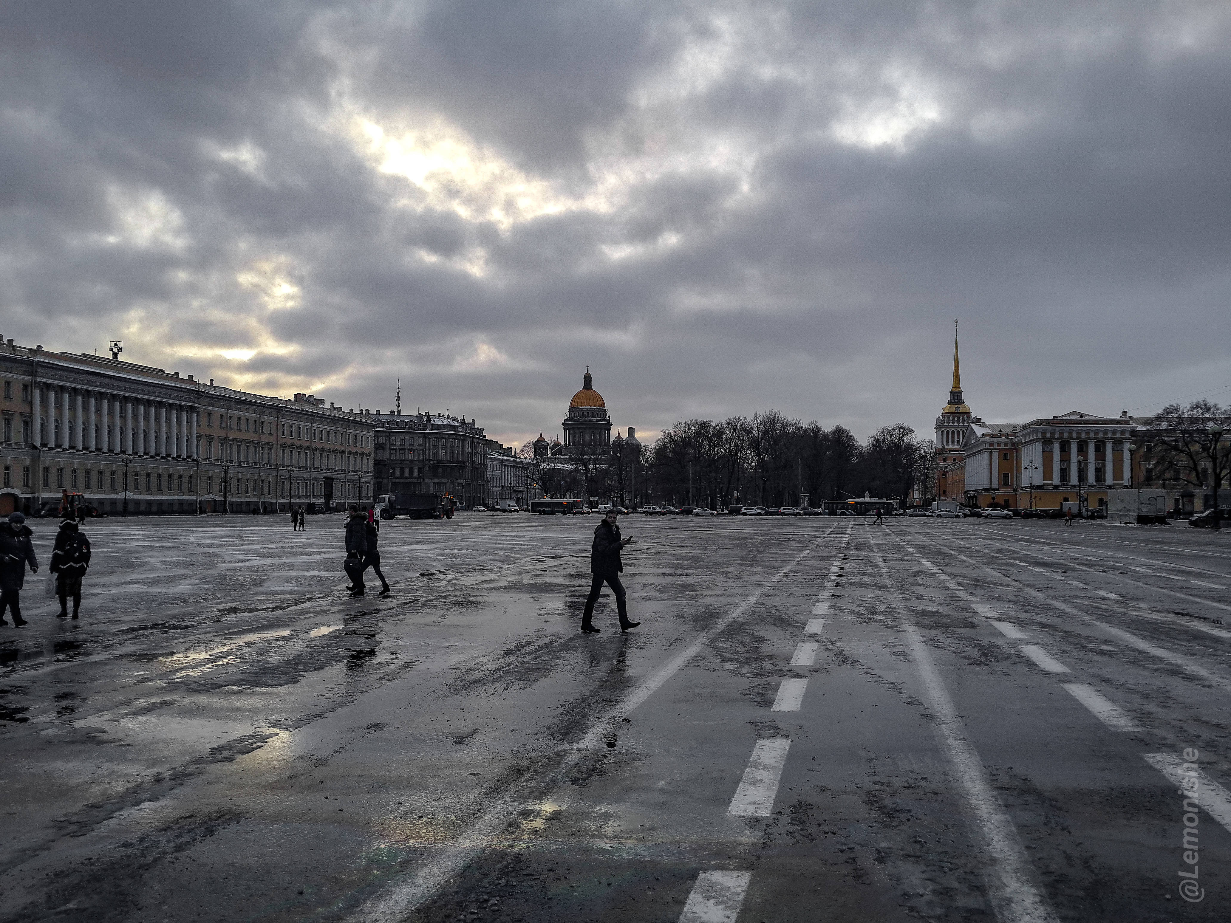 Из Москвы в Питер - нестандартный подъезд - Телеканал «Моя Планета»