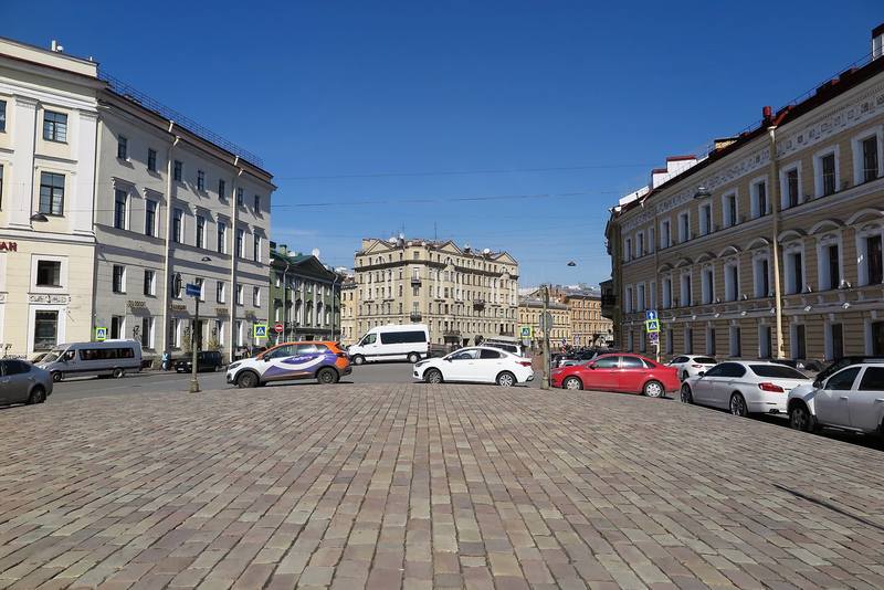 Прогулка по Петербургу Прогулка по Петербургу