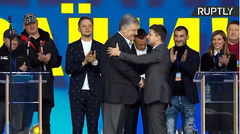 дебаты Зеленского и Порошенко дебаты Зеленского и Порошенко