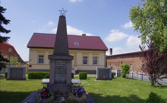 26381883_m.jpg