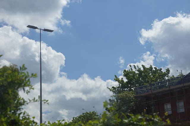 26392464_m.jpg