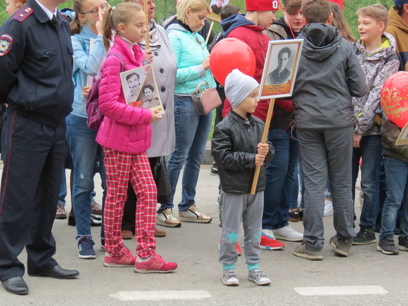 Бессмертный полк Лобня Бессмертный полк Лобня