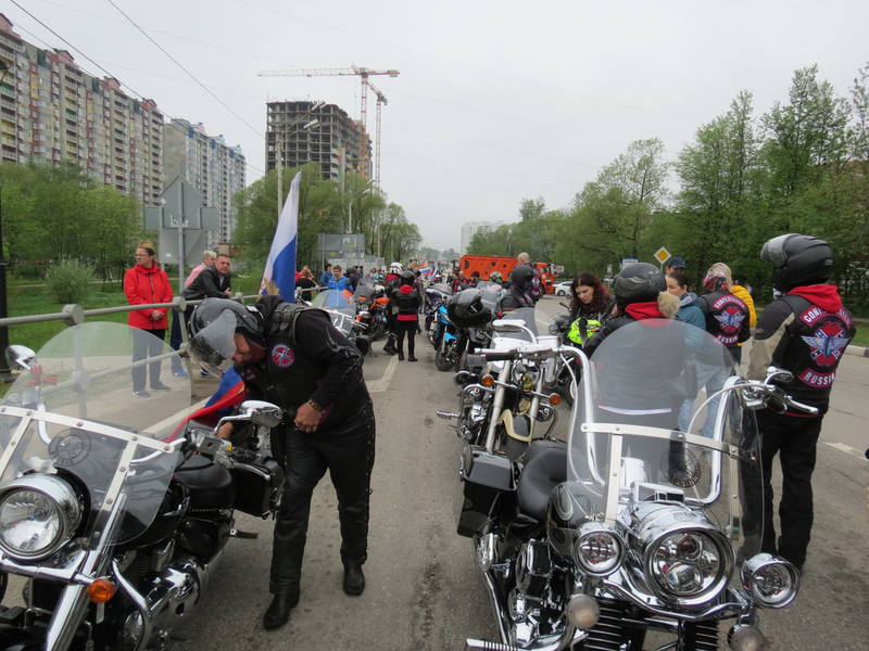 Бессмертный полк Лобня Бессмертный полк Лобня