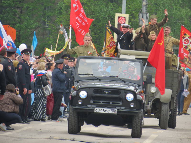 Бессмертный полк Лобня Бессмертный полк Лобня