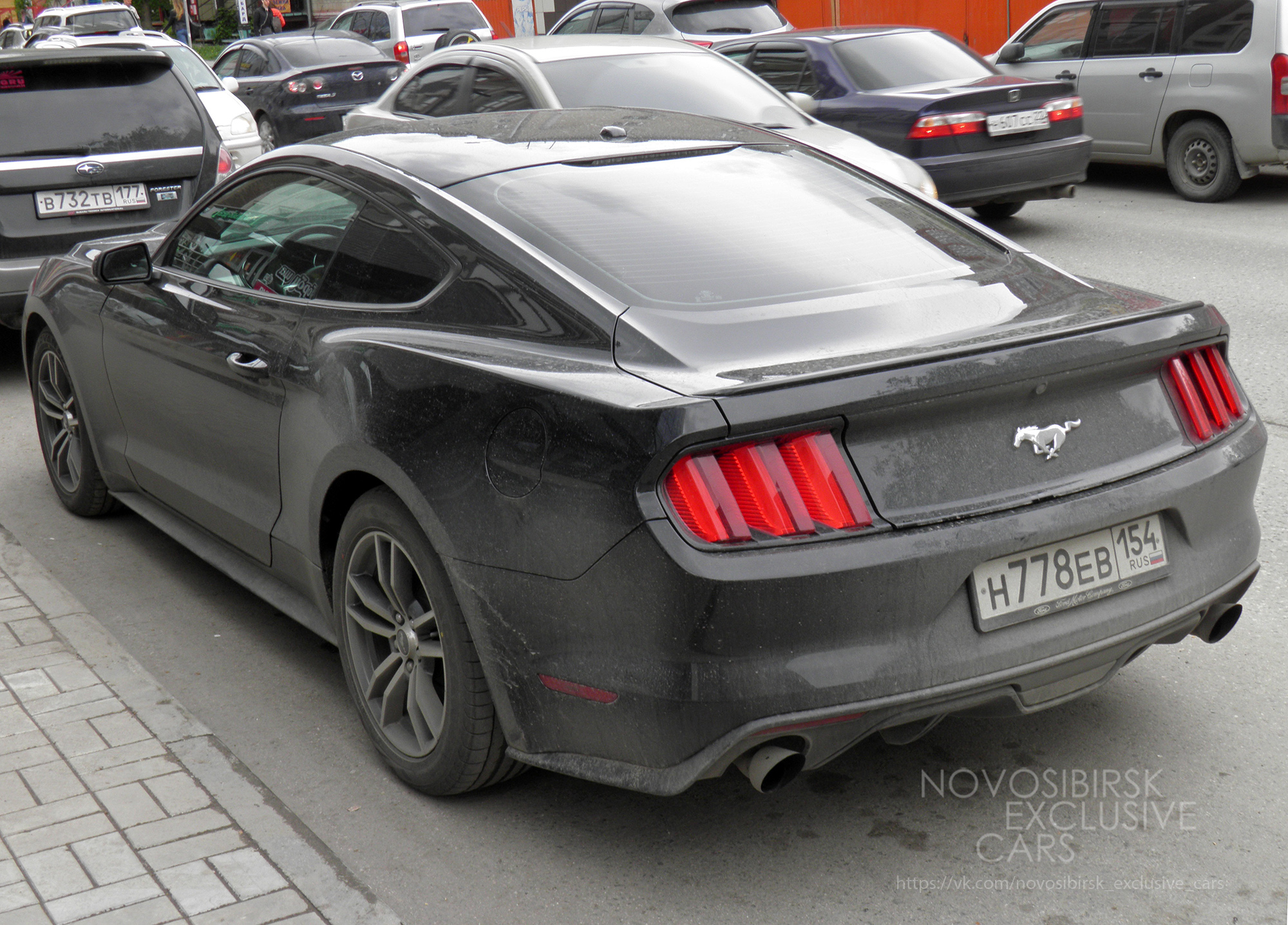 Ford Mustang 10 1