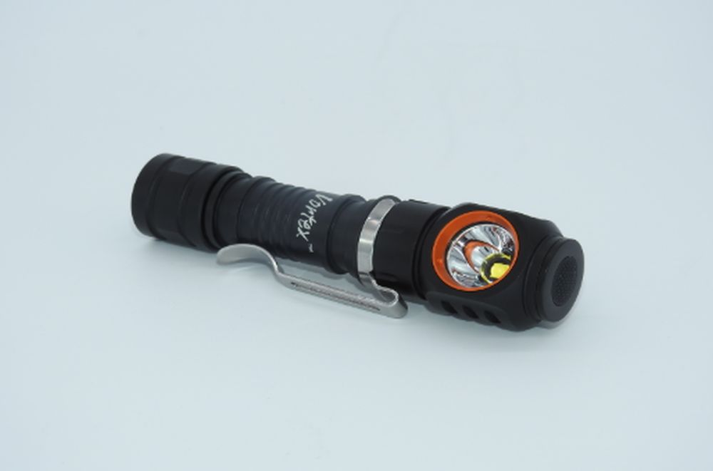 obzor-flashlight-Vortex-HL-2 -review-09
