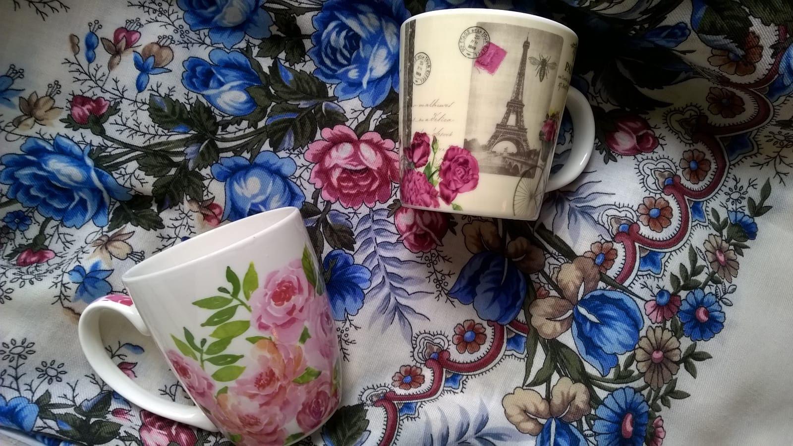 Весеннее утро-4 и чашки Париж и розы