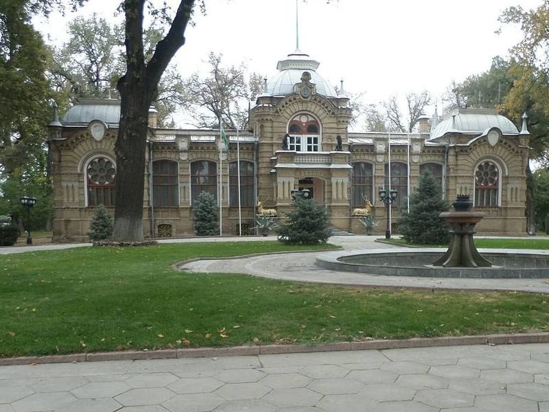 Дворец князя Николая Константиновича 2-21