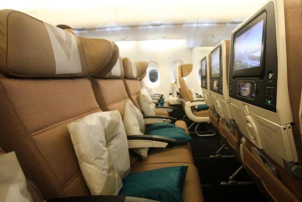 etihad cabin size