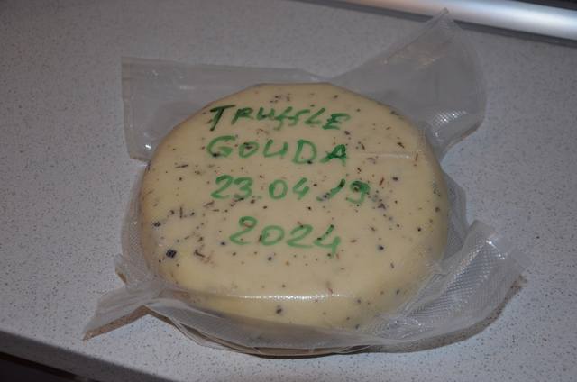 Сырные истории, или Сыроварня дома