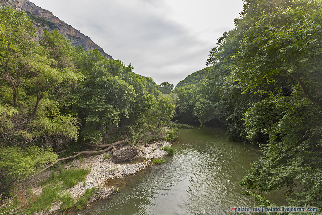 (С) Pelato Blog: pelato.livejournal.com Instagram: @pelato_rus pinios river река церковь святой параскевы agia paraskevi church tempi valley темпи пиньос Греция Македония Greece travel путешествие