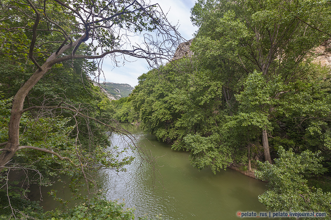 (С) Pelato Blog: pelato.livejournal.com Instagram: @pelato_rus pinios river река церковь святой параскевы agia paraskevi church tempi valley темпи пиньос Греция Македония Greece travel путешествие
