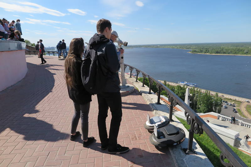 Памятник Чкалову в Нижнем Новгороде Памятник Чкалову в Нижнем Новгороде