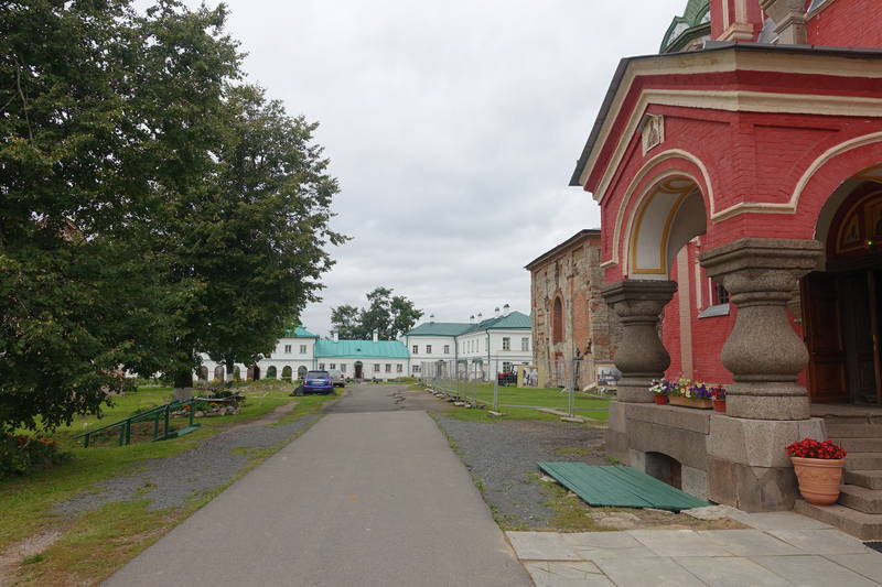 Мужской монастырь Мужской монастырь