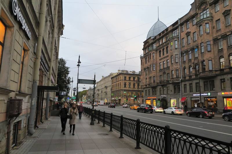 Прогулка по Петербургу Прогулка по Петербургу