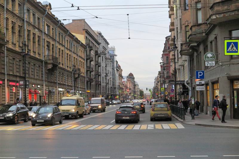 Прогулка по Петербургу Прогулка по Петербургу