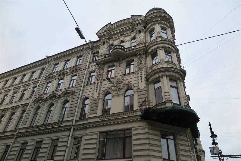 Прогулка по Петербургу Прогулка по Петербургу