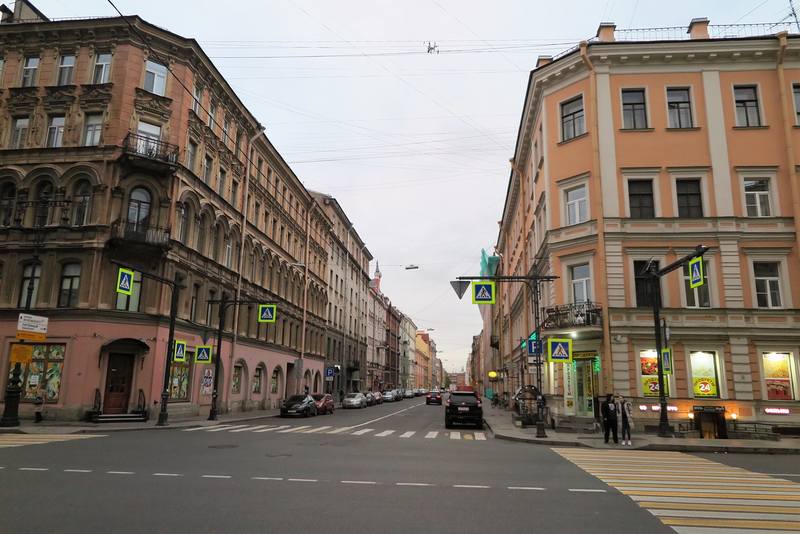 Прогулка по Петербургу Прогулка по Петербургу