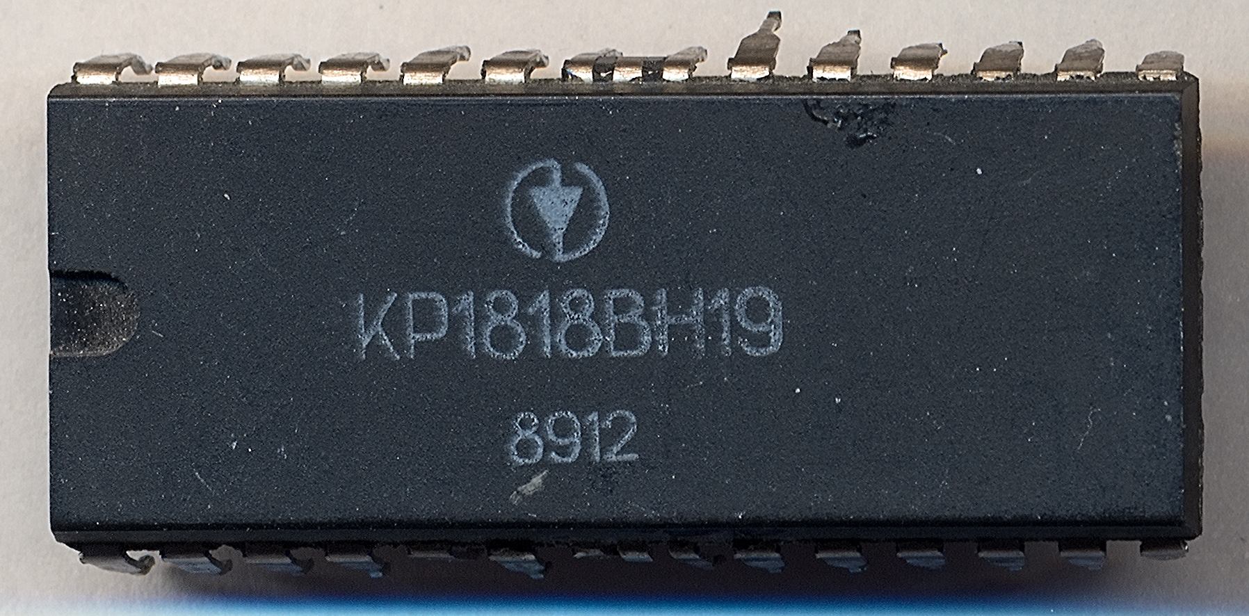 КР1818ВН19 89 0 м