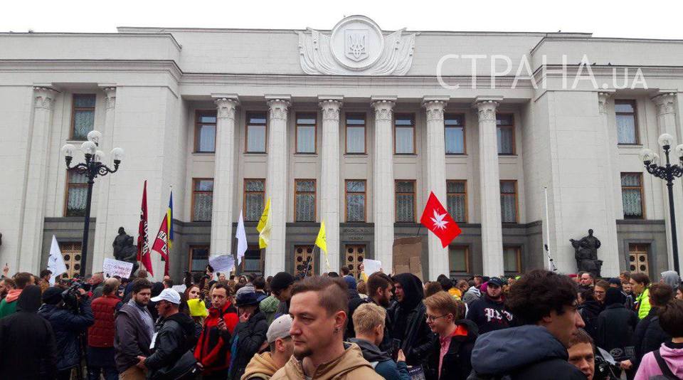 здание Верховной Рады