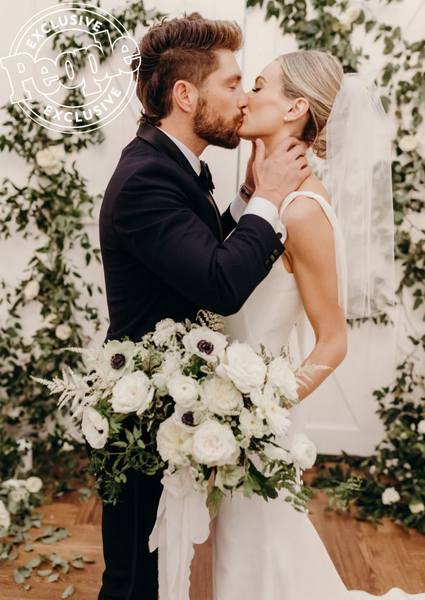 Lauren & Chris Lane - Bachelor 20 - Discussion - #7 - Page 20 28504794_m