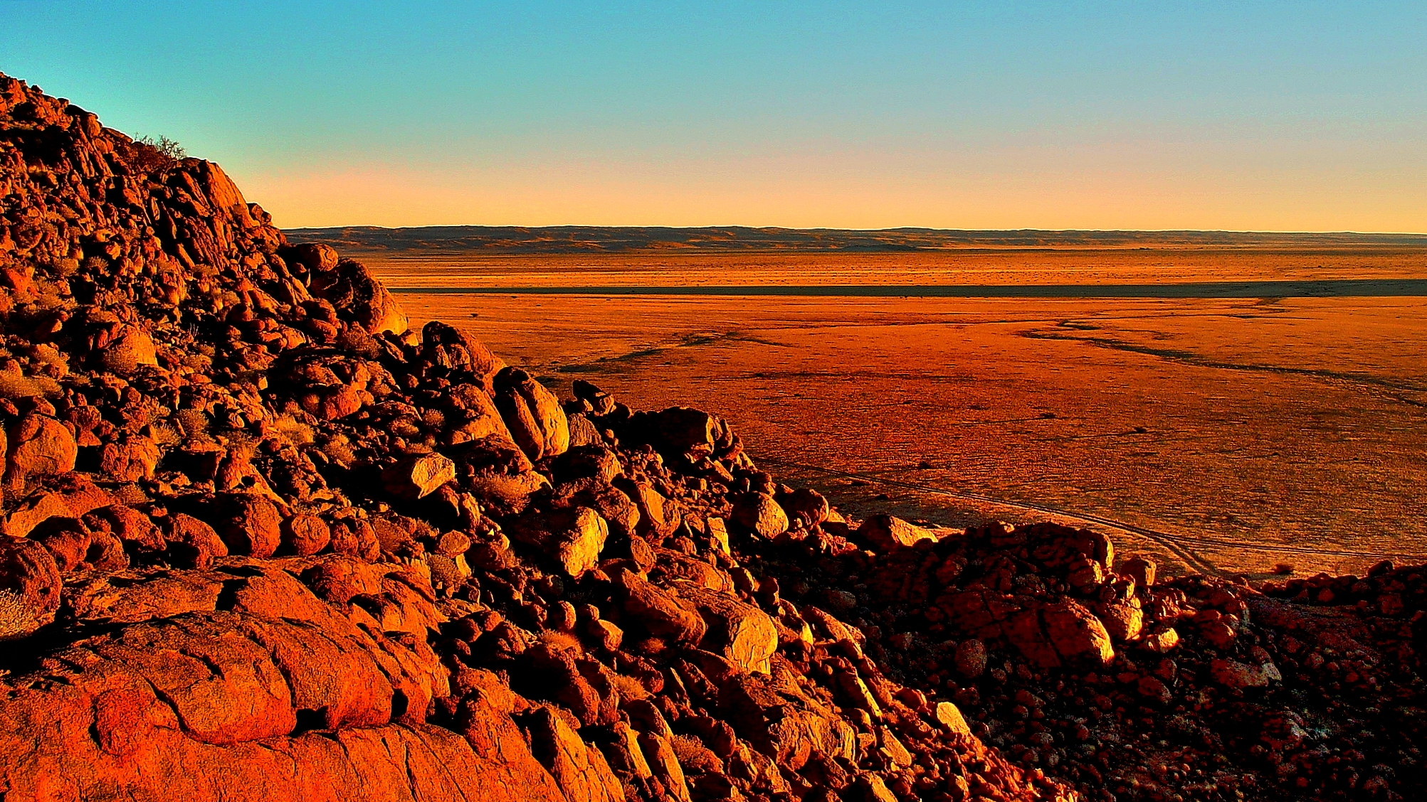 Endless The infinite expanse of the Namib Desert in the evening light. Namib Naukluft, Namibia