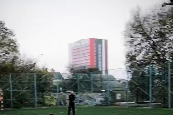 28519411_m.png
