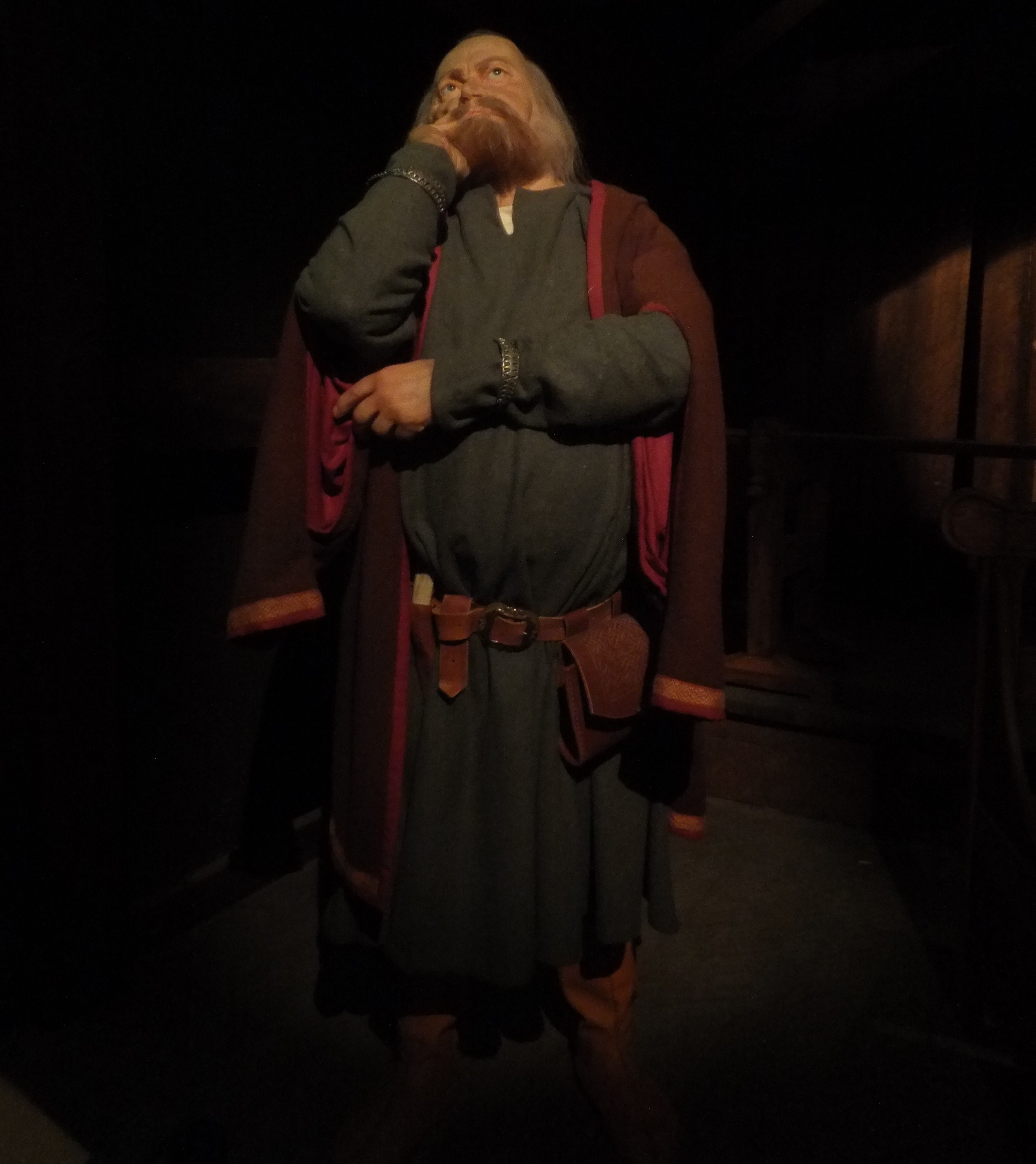 Saga Museum - strokey beard man