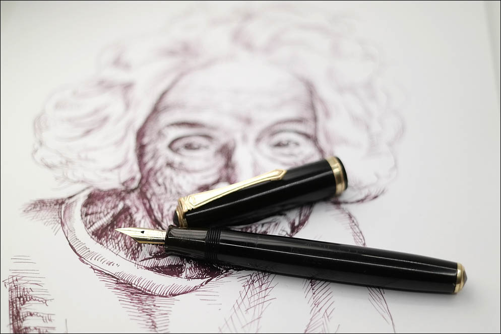 Pelikan Edelstein Mix: Star Ruby + Olivine. Lenskiy.org