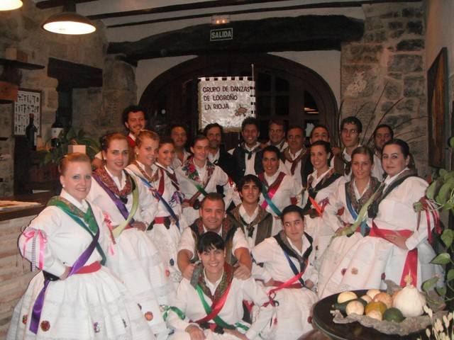 205-trajes-tipicos-la-rioja 205-trajes-tipicos-la-rioja
